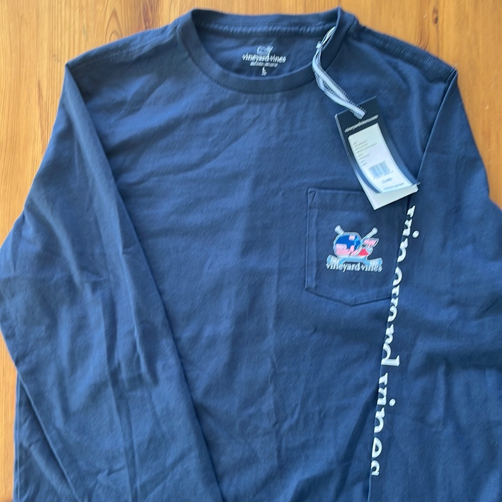 Brand New Long Sleeve Lacrosse Vineyard Vines Kids Top, size L (16)